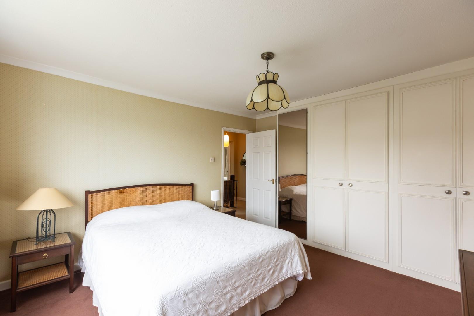 Westland Avenue, West Cross, Swansea, SA3 5NR